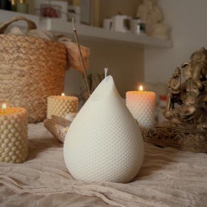 BRUME · BOUGIE DÉCORATIVE PARFUMÉE